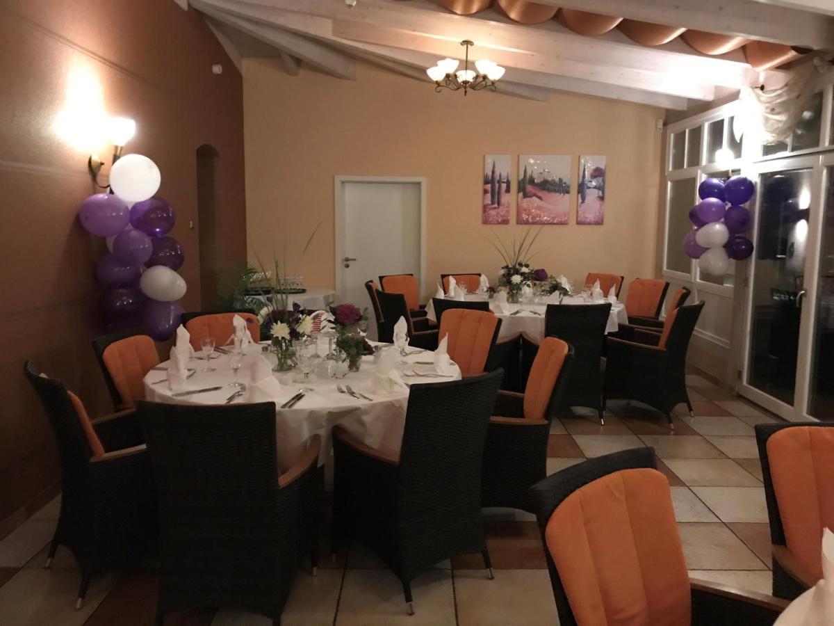 Hotel Muehlenhof Lollar Екстериор снимка